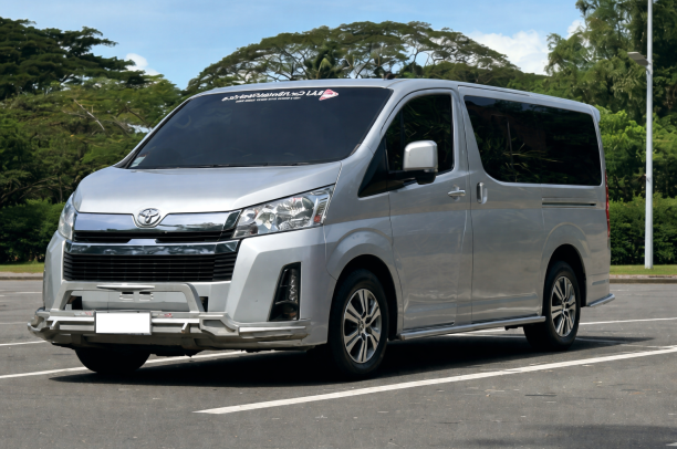 TOYOTA GL GRANDIA MT