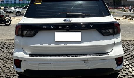 FORD EVEREST TREND